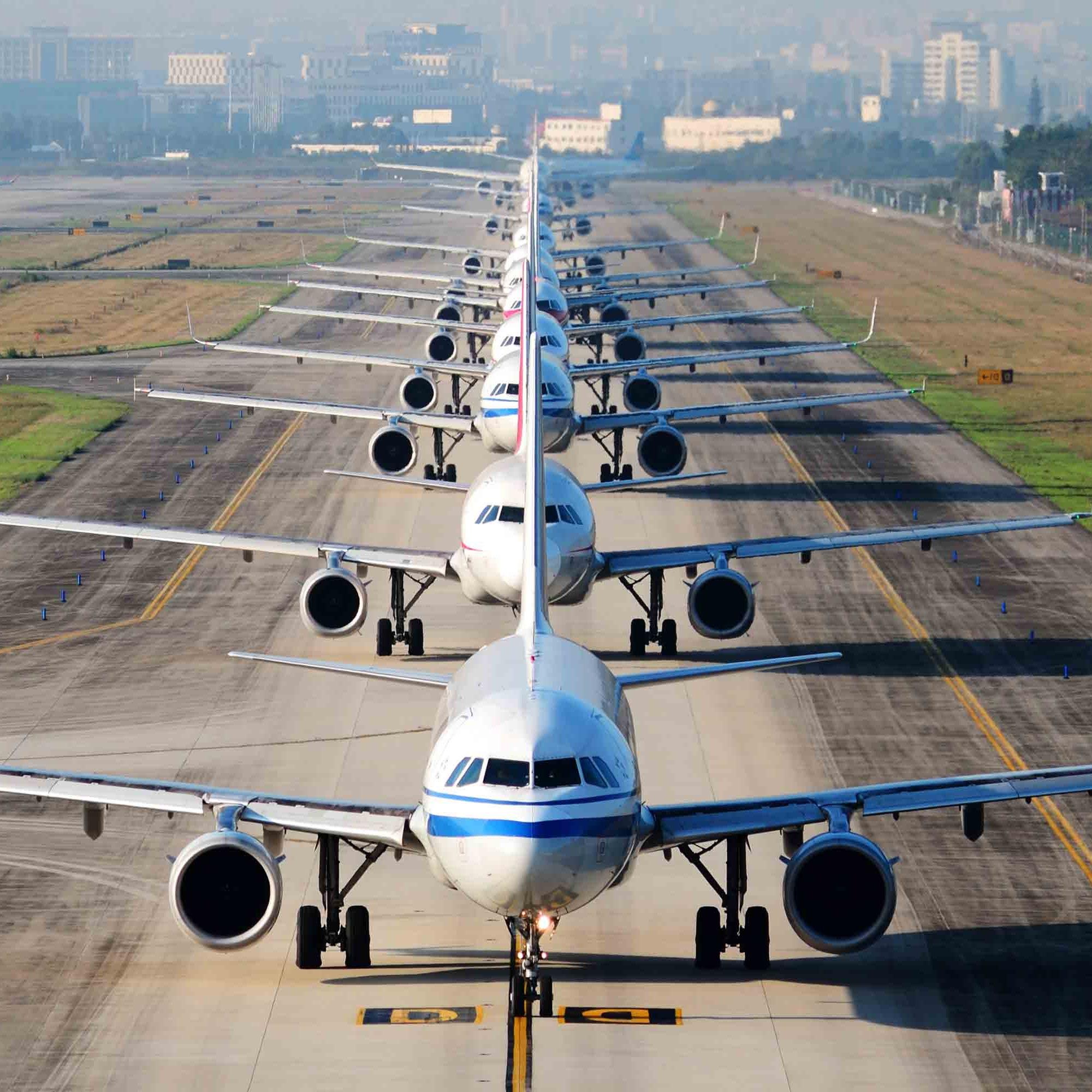 How early should I get to the airport? Expert tips during travel chaos | CN  Traveller
